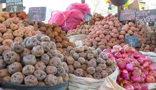 ＜じゃがいも大国ペルー＞映画館のおとも